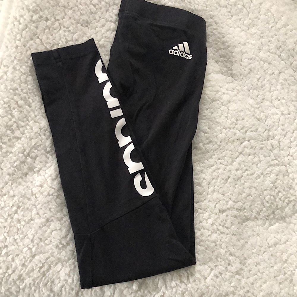 Adidas black leggings!!
